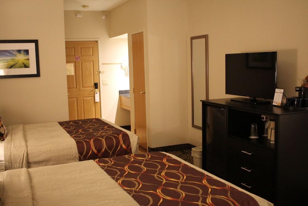 Best Western Plus Des Moines West Inn & Suites Clive Εξωτερικό φωτογραφία