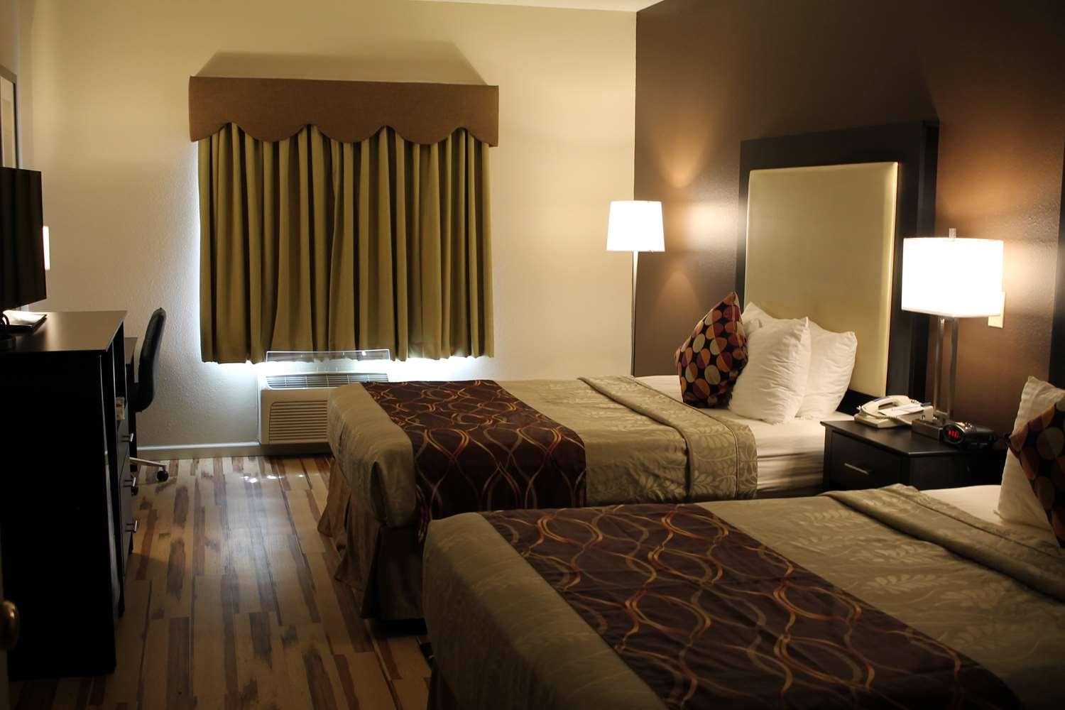 Best Western Plus Des Moines West Inn & Suites Clive Εξωτερικό φωτογραφία