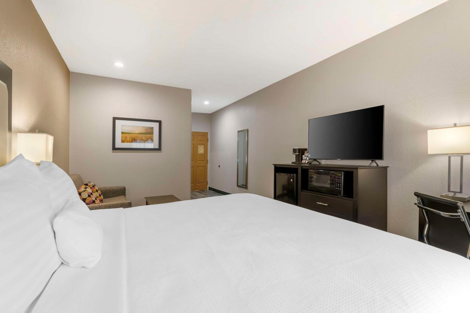 Best Western Plus Des Moines West Inn & Suites Clive Εξωτερικό φωτογραφία