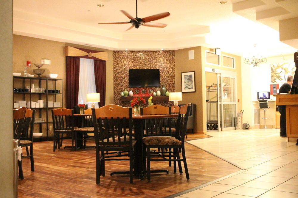 Best Western Plus Des Moines West Inn & Suites Clive Εξωτερικό φωτογραφία